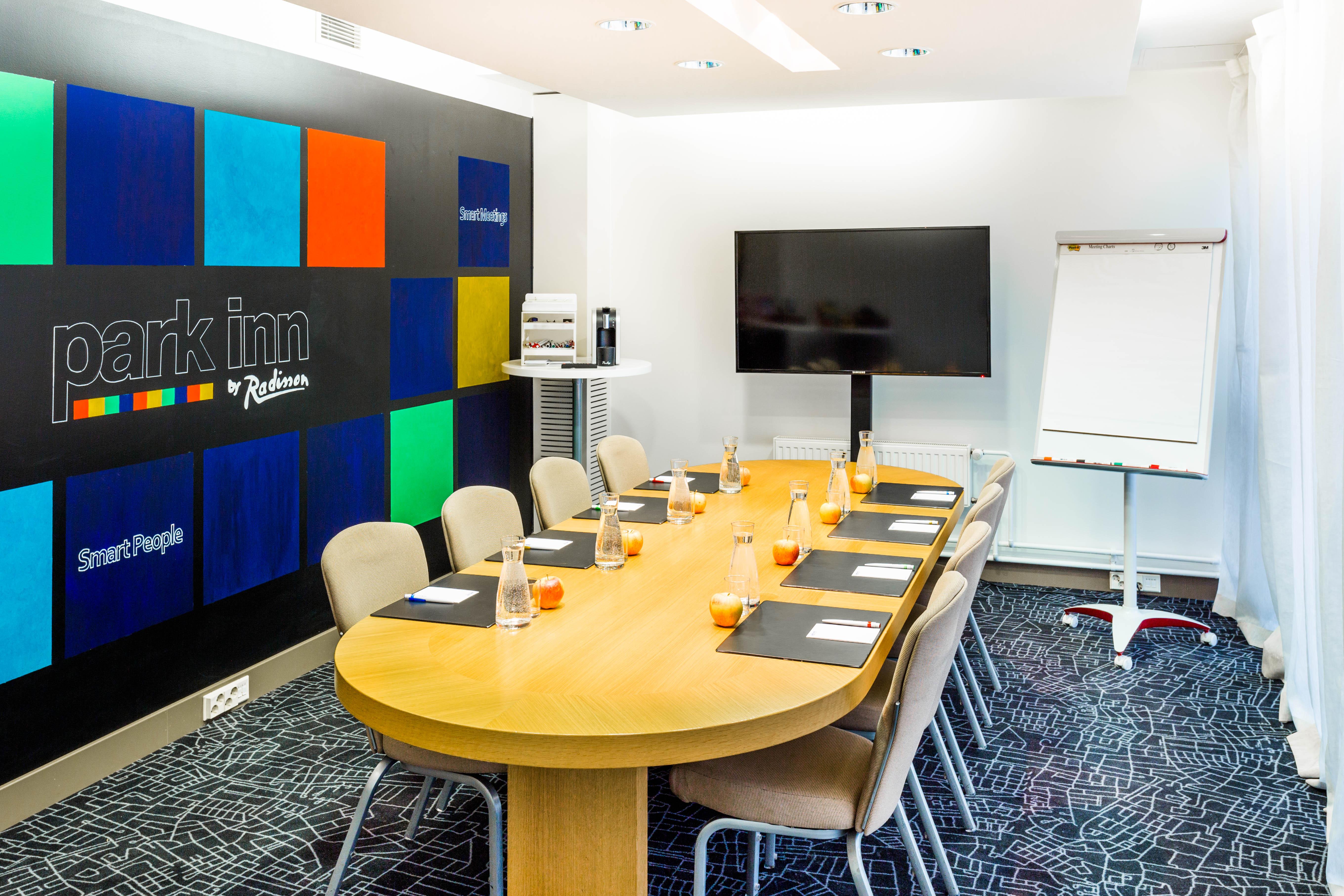 Park Inn By Radisson Central Tallinn Bisnis foto
