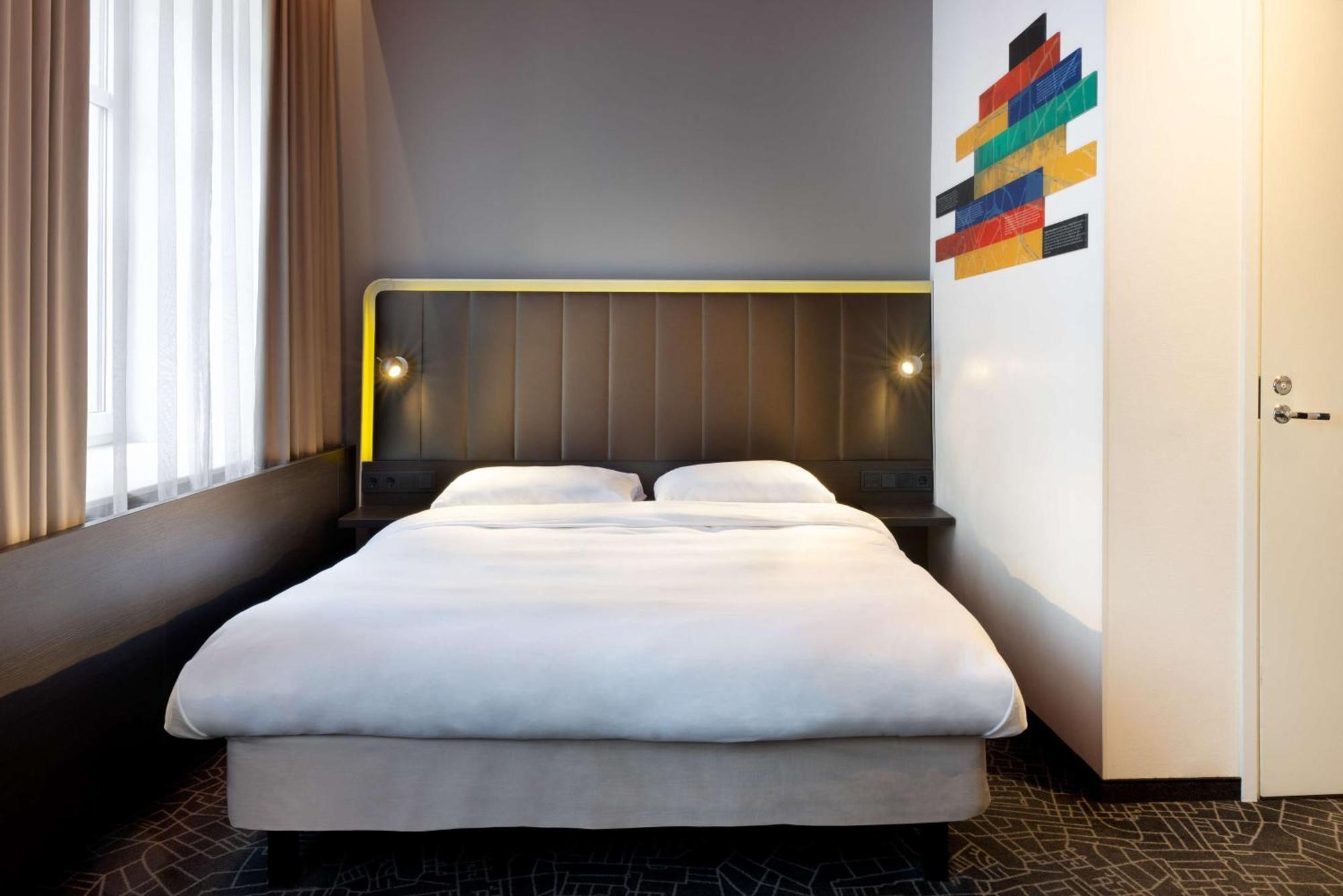 Park Inn By Radisson Central Tallinn Bagian luar foto