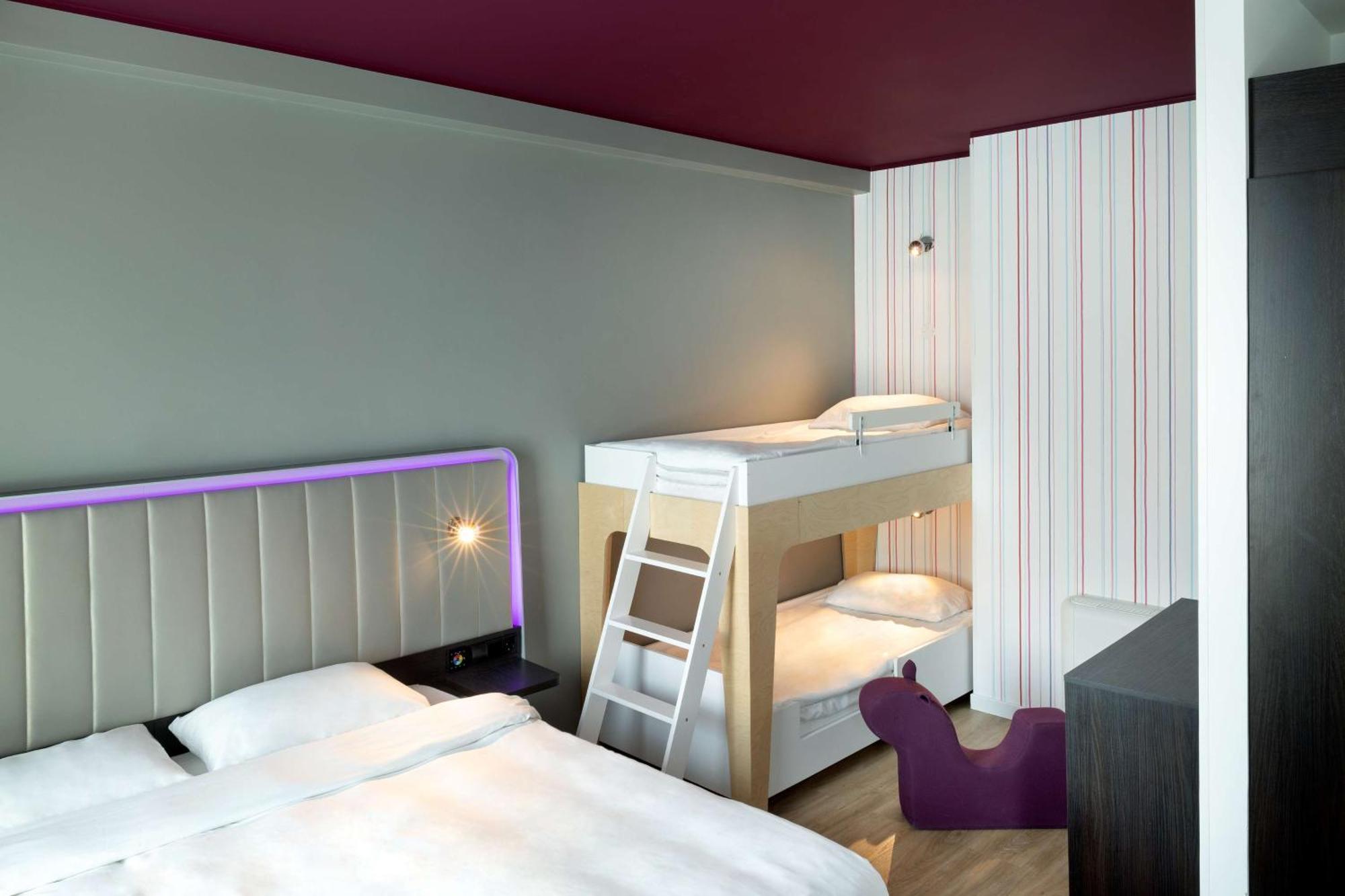 Park Inn By Radisson Central Tallinn Bagian luar foto